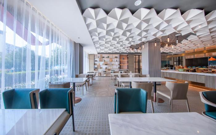 Atour S Hotel Qingdao May Fourth Square Hisense Plaza