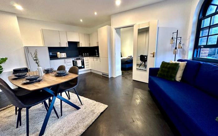Industrial Flat near Hoxton Square in Shoreditch