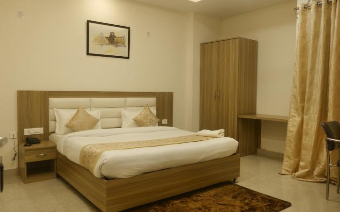 Hotel Silver Bliss