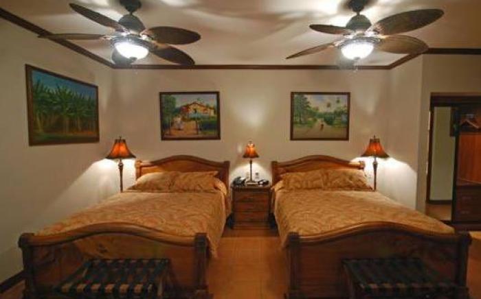Hotel Casa Roland Golfito Resort