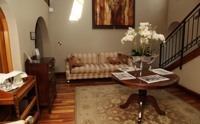 Village Ridge Boutique Hotel