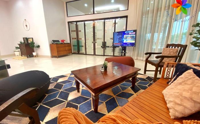Subang Villa for 40P with Pool/BBQ/Karaoke/Meeting
