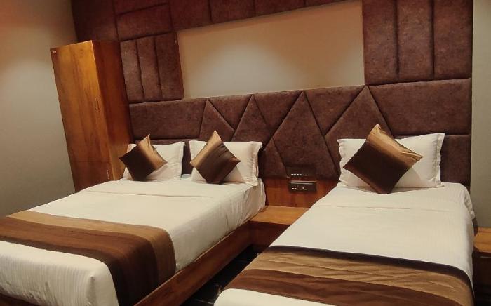 Hotel Prime Land