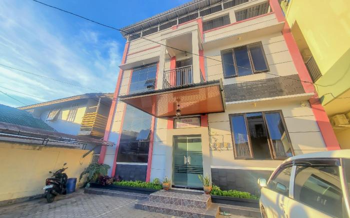 RedDoorz near Wisma Cahaya Abadi Sepinggan Airport Balikpapan