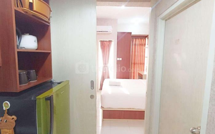 Modern Look Homey Studio Amartha View By Travelio