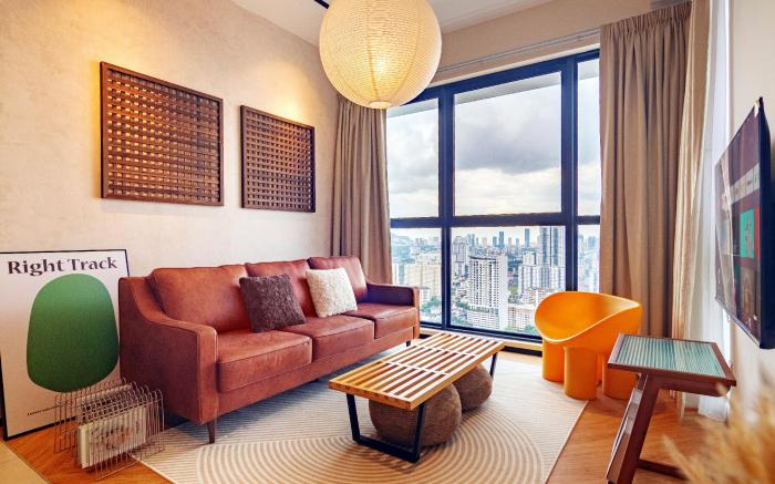 Urban Suites, Classic Collection by Stellar ALV
