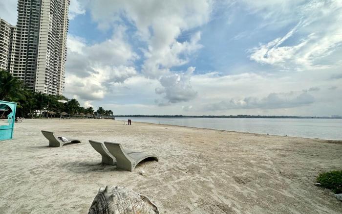 Danga Bay SeaView 3BR BigBalcony