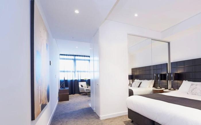 KozyGuru | Chatswood Studio | Walk to Station
