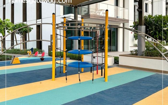 HomesGetaway-Elegant 1BR in Downtown Burj Crown