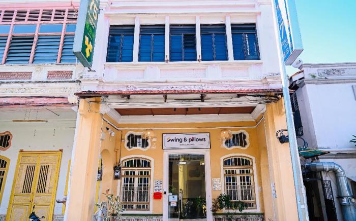 Swing & Pillows @ 75 Chulia St, Georgetown Penang