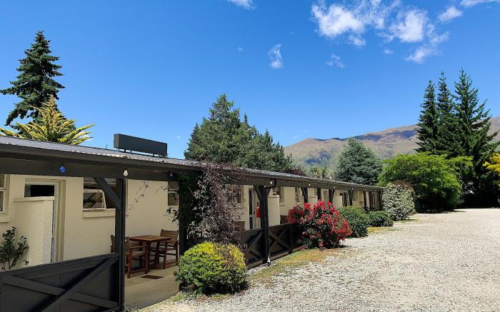 Archway Motel & Chalets