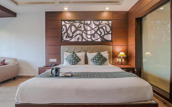 Hotel Ambica Palace