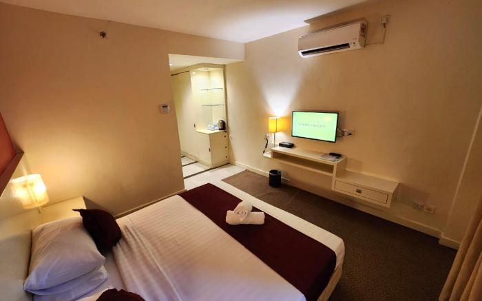The Grand Puteri Hotel