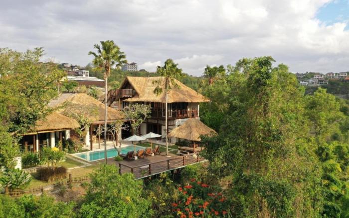 Jimbaran Beach Villas by Nakula