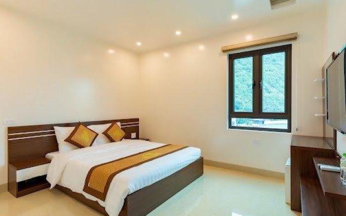 Tung Quang Hotel