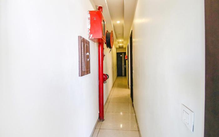 FabHotel La Vista