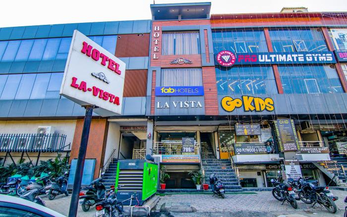 FabHotel La Vista