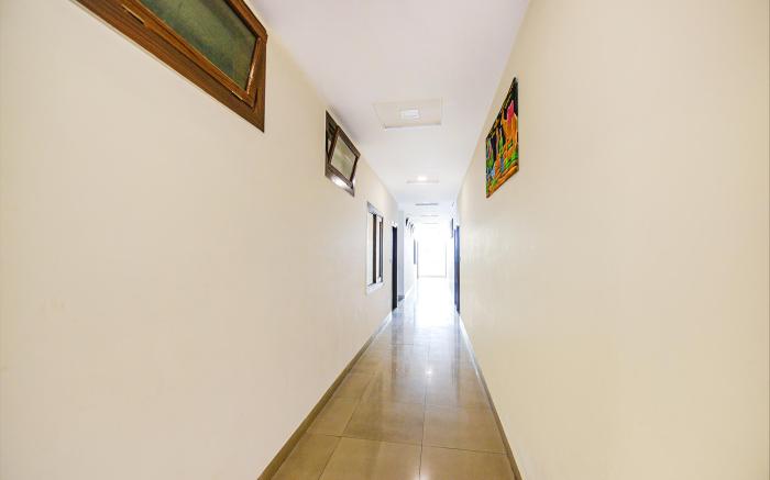 FabExpress Alaknanda Paradise