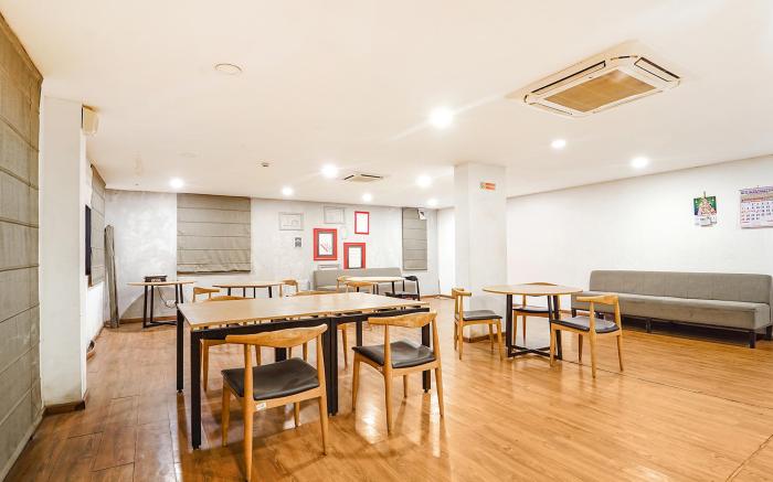 FabHotel Welcome Inn, Nr Madras Medical Mission Hospital, Mogappair