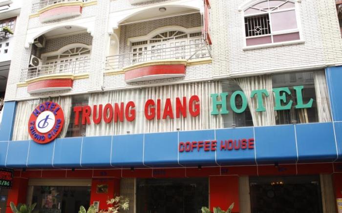 Truong Giang Hotel