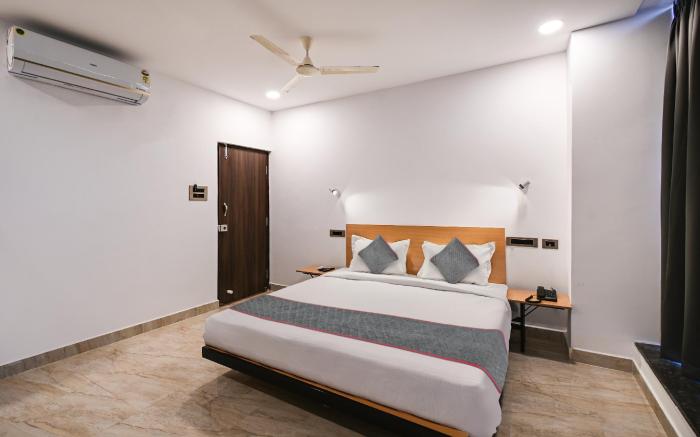 Super Townhouse De Alphabet Karmanghat