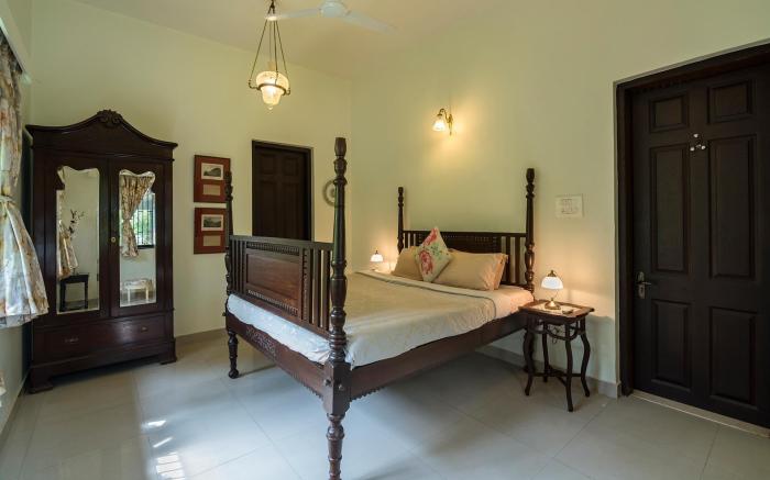StayVista at Woodstone Villa