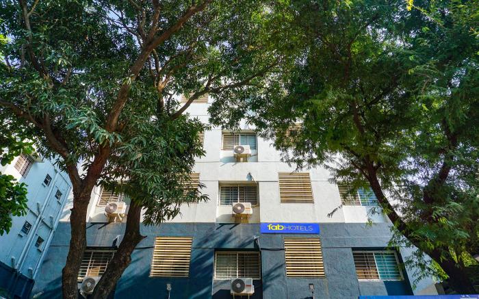 FabHotel Silver Oak - Nr. Pune International Airport