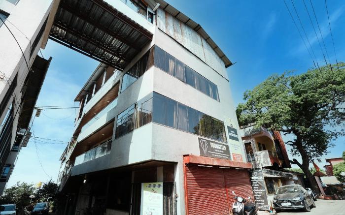 Hotel Sai Executive Near Holy Cross Church Mahabaleshwar