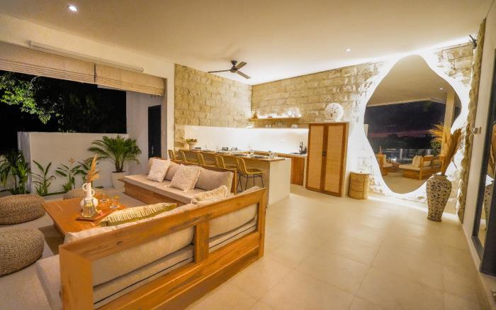 Santorini Sunset Elegant 4BR Large Pool | Cinema | Rice views