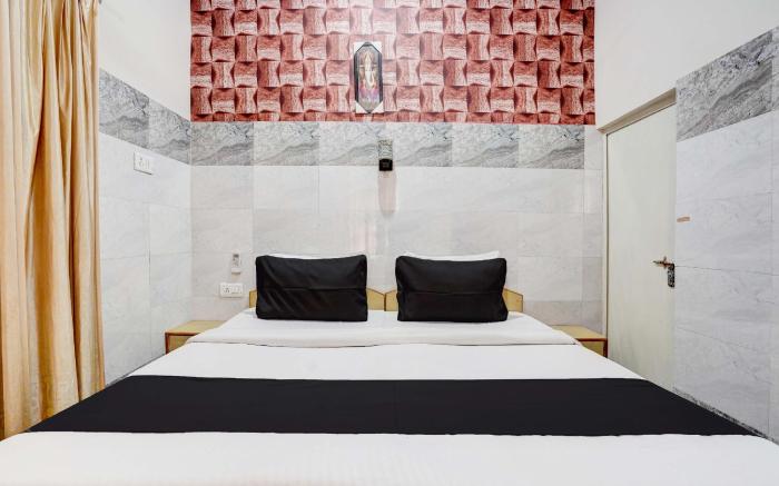 Hotel O PYRENEES HOME STAY Fatehadbad metro station