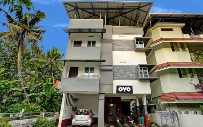 Hotel O Palarivattom Metro Station Formerly South Gate