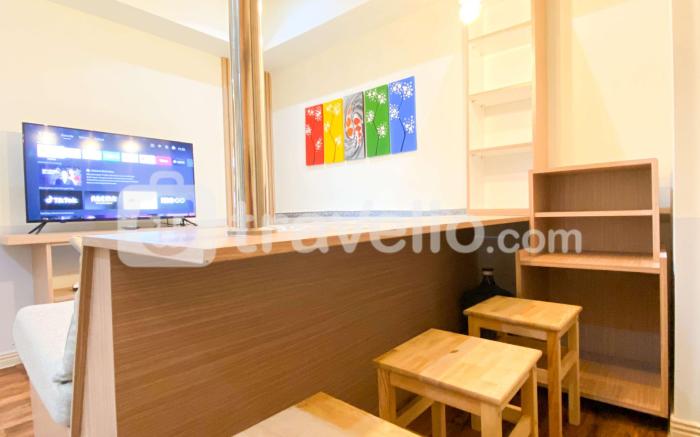 Cozy Living Relaxing 2BR Meikarta Apt By Travelio
