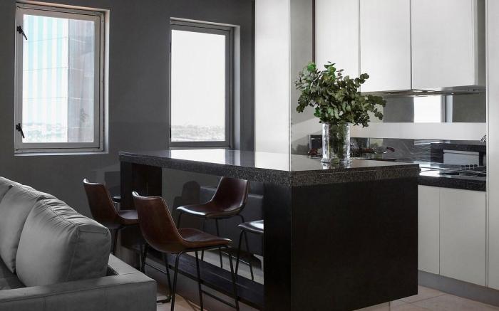 City Scape Views - The Franklin 1610