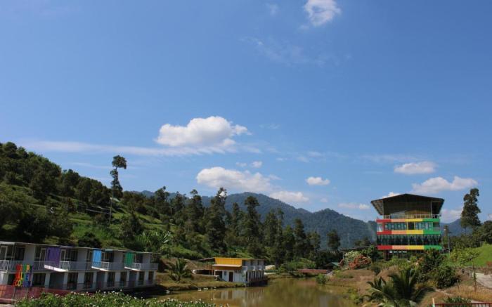 Happy Valley Eco Farm