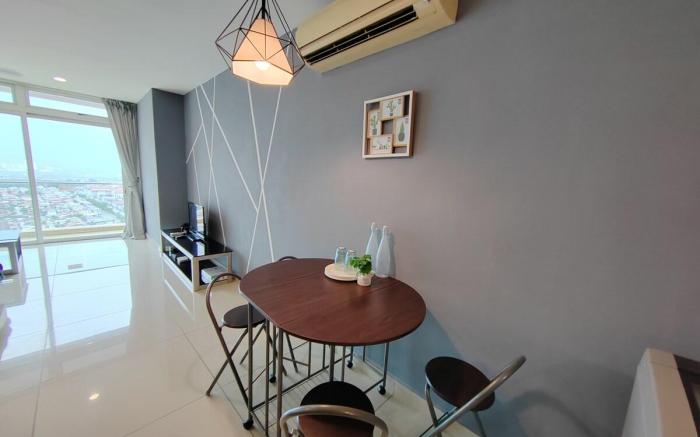 B20 KSL D'Esp|4 pax||CITY VIEW +Bathtub+Netflix
