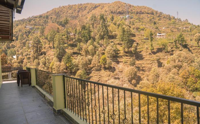 The Himalayan Living - Whispering Oaks