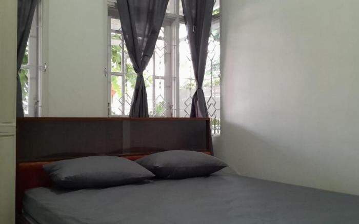 De Lima Guesthouse 5 Kamar AC Kamar Mandi Dalam