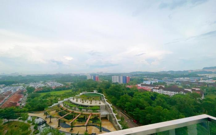 MONIC STAYCATION #GreenHaven near Senibong&Regency