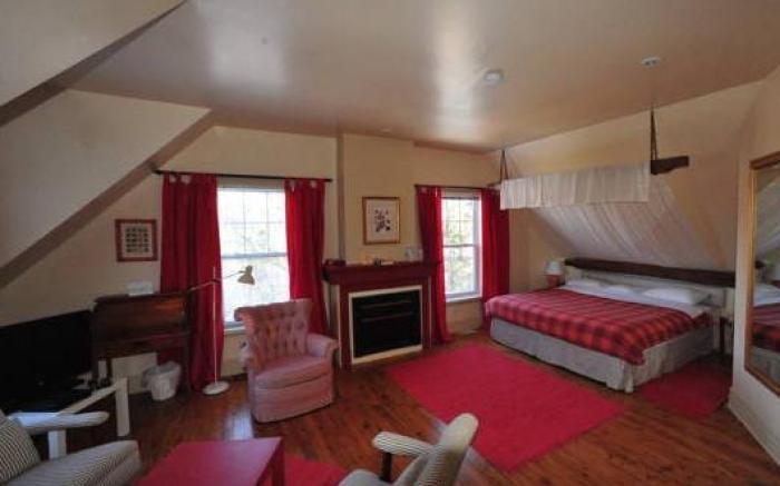 Little Shemogue Inn