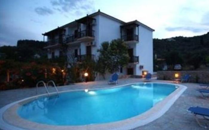 Guesthouse Christos