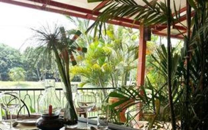 Saimoonbury Resort