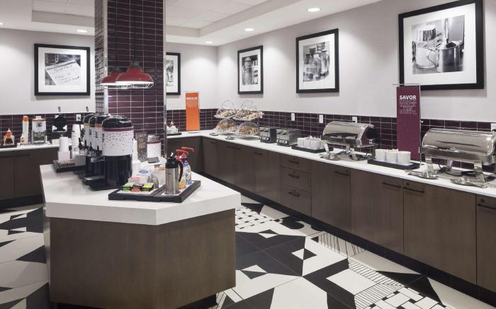 Hampton Inn & Suites Phoenix Downtown