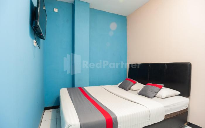 J&B Rooms Pramuka Jakarta Mitra RedDoorz