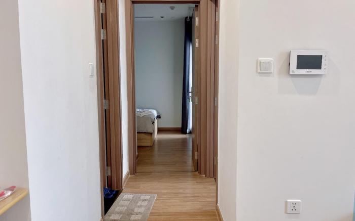 2 BR Apartment Vinhomes Skylake next to Keangnam