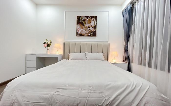 Luxury Apartment 02 BR in Vinhomes Times City