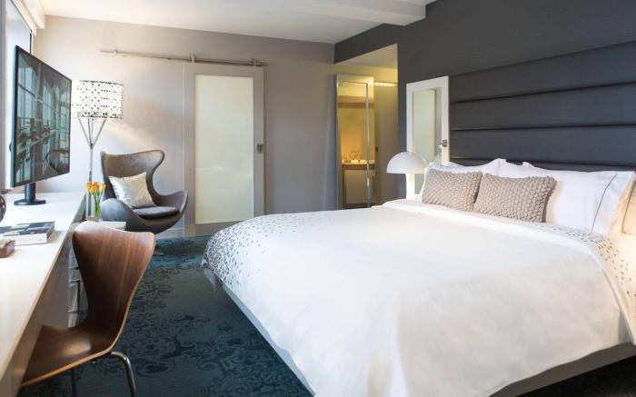 Renaissance Albany Hotel