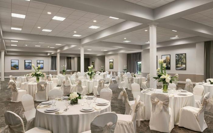 Four Points by Sheraton Sacramento International Airport