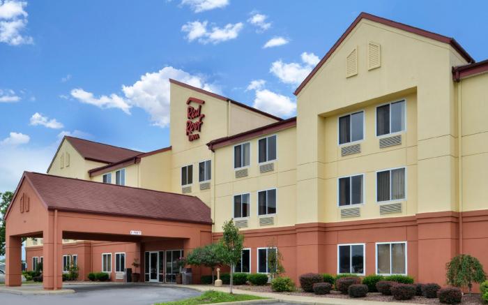 Red Roof Inn Clyde