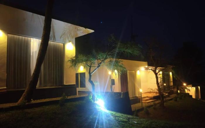 Peakaavu Cottages