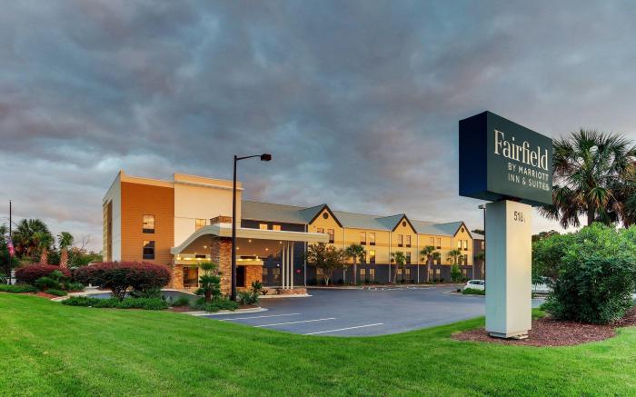 Fairfield Inn & Suites Southport